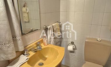 VENTA CHALET 5 AMBIENTES DE CATEGORIA EN EL PALOMAR.