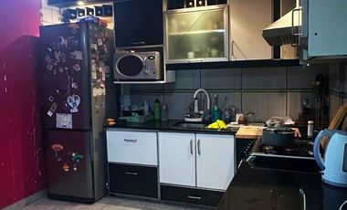 casa ph 4 ambientes con un local con 2 baños se vende todo en block