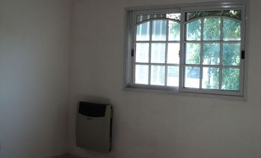 Departamento en alquiler en Aldo Bonzi