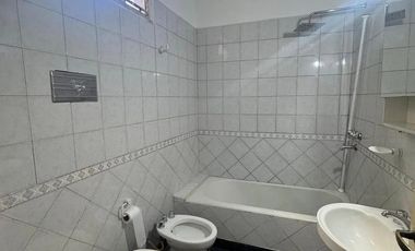 Venta 2 Ambientes con Patio en Banfield.