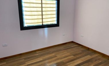 CASA DE 3 AMBIENTES EN VENTA - MORON NORTE