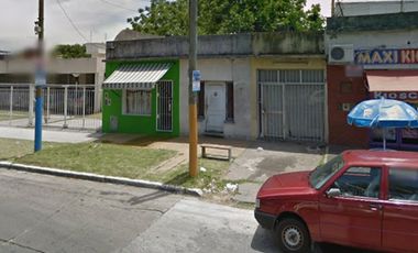 CASA / PATIO / TERRAZA / LOCALES / CERRITO 400