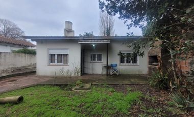 OPORTUNIDAD.- PH. 2 AMBIENTES- ZONA CAISAMAR