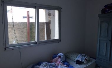 INTERESANTE CASA A TERMINAR SOBRE LOTE DE 433MTS2