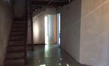 INTERESANTE CASA A TERMINAR SOBRE LOTE DE 433MTS2