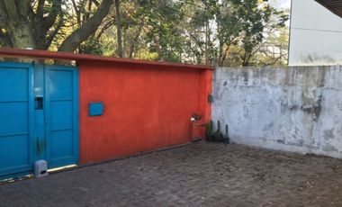 INTERESANTE CASA A TERMINAR SOBRE LOTE DE 433MTS2