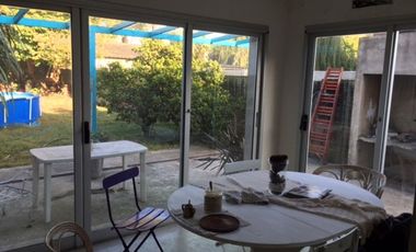 INTERESANTE CASA A TERMINAR SOBRE LOTE DE 433MTS2