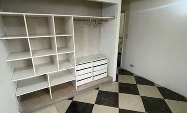 Casa de 5 Ambientes y Pileta.