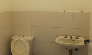 EXCELENTE LOCAL SOBRE CONSTITUCION  120 MTS + PATIO TRASERO SAN FERNANDO