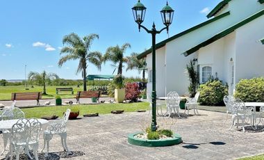 Apart Hotel estratégicamente ubicado en Federación. Rentabilidadyturismotodoel año.