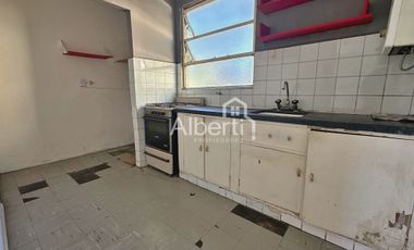 ALQUILER DEPARTAMENTO 3 AMBIENTES EN HAEDO NORTE.
