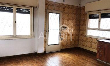 ALQUILER CHALET 3 AMBIENTES EN HAEDO - BARRIO GÜEMES.