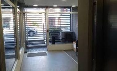 ALQUILER - LOCAL COMERCIAL - MORON CENTRO - 4 mts.de Fte. x 7.50 mts. de Fdo.