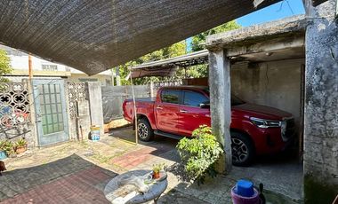 Excelente PH a refaccionar con buen potencial de 3 ambientes. Morón