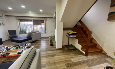 Chalet en Venta a Pasos de Las Lomitas - ¡Ubicación Inmejorable
