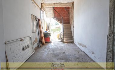 VENTA DEPARTAMENTO PLANTA ALTA 3 AMBIENTES EN PASO DEL REY