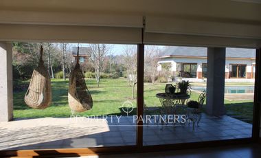 Exclusiva casa en Alto Huilquilemu