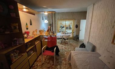 VENTA CASA MULTIFAMILIAR. LA TABLADA