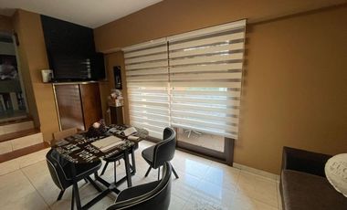 VENTA CASA MULTIFAMILIAR. LA TABLADA