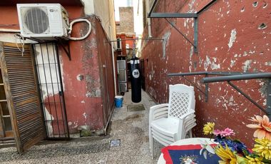 VENTA CASA MULTIFAMILIAR. LA TABLADA