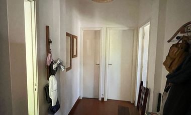 Muy bella casa en esquina en Rivadavia 1200, Temperley