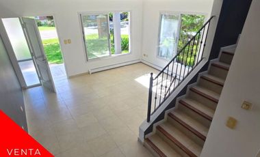 CASA A LA VENTA EN BANCO PROVINCIA