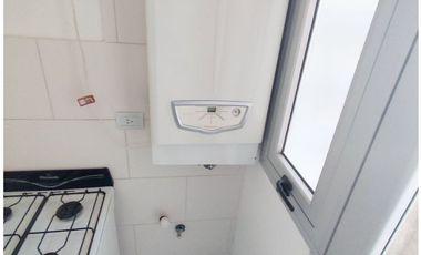 ALQUILA: Dpto. 1 Dormitorio, Cocina Separada / Complejo Torres H