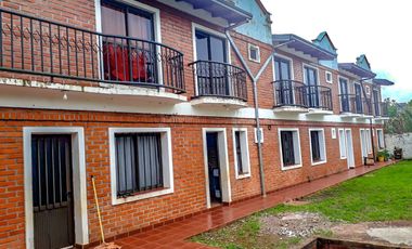Guidek Stasiuk propiedades alquila duplex por calle Los Glaciares 1215