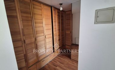 Gran casa de dos niveles en calle cerrada con linda vista despejada a Coquimbo