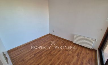 Gran casa de dos niveles en calle cerrada con linda vista despejada a Coquimbo