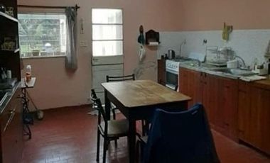 CHALET DE 3 AMBIENTES EN VENTA - ITUZAINGO NORTE