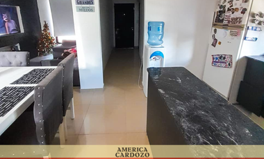 CASA QUINTA  5 AMBIENTES PILETA, FERRARI, MERLO RUTA 200