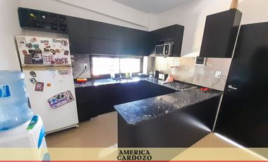 CASA QUINTA  5 AMBIENTES PILETA, FERRARI, MERLO RUTA 200