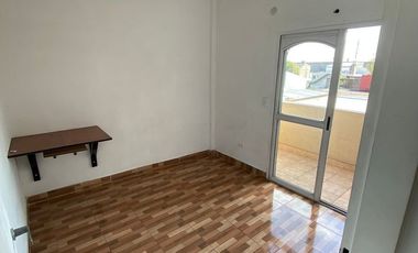 Alquiler Departamento de 3 ambientes - balcón - terraza La Tablada