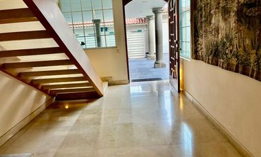 Casa en Venta en Lomas de Tecamachalco