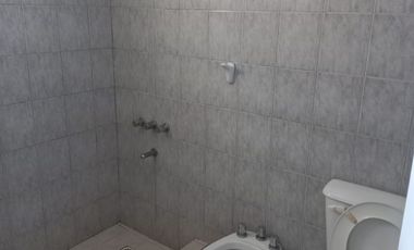 Se alquila hermoso departamento zona centro
