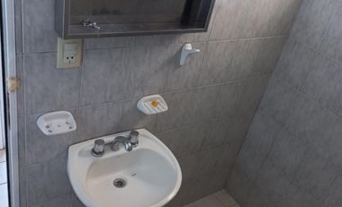 Se alquila hermoso departamento zona centro