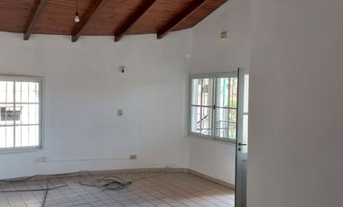 Se alquila hermoso departamento zona centro