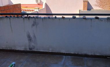 DEPARTAMENTO EN VENTA EN DUPLEX (EDIFICIO 3 PLANTAS) VILLA PUEYRREDON