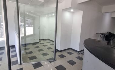 SE ALQUILA LOCAL 160m2   SOBRE AV. RIVADAVIA