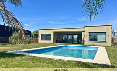 Casa en Venta Country San Sebastian, Escobar, G. B. a. Zona Norte Area 07
