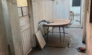 ALQUILER - PH - APTO TALLER DE COSTURA - VILLA MADERO