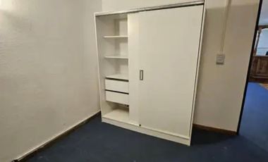 SE ALQUILA DEPTO TIPO CASA DE 3 AMB EN PLANTA ALTA, FRENTE, VILLA ADELINA