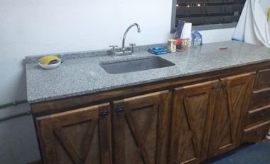 SE ALQUILA DEPTO TIPO CASA DE 3 AMB EN PLANTA ALTA, FRENTE, VILLA ADELINA