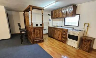 SE ALQUILA DEPTO TIPO CASA DE 3 AMB EN PLANTA ALTA, FRENTE, VILLA ADELINA