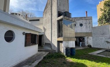 CASA céntrica ÚNICA por UBICACIÓN Oportunidad de negocio EXEPCIONAL