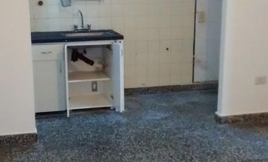 DEPTO TIPO CAS 2 AMBIENTES CON PATIO