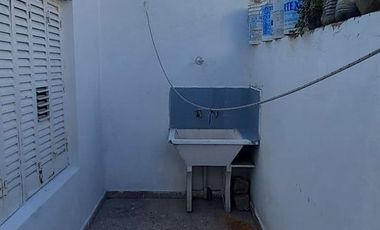 DEPTO TIPO CAS 2 AMBIENTES CON PATIO