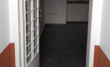 DEPTO TIPO CAS 2 AMBIENTES CON PATIO