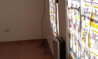 Departamento Monoambiente En Alequiler, La Roche 400, Morón